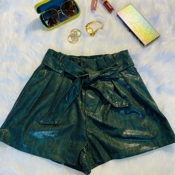 Dark Green Faux Leather Paper Bag High Waist Short - Picture 2 of 3